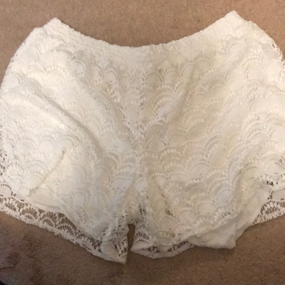 Lane Bryant Pants - Lane Bryant White Lace Shorts 26/28